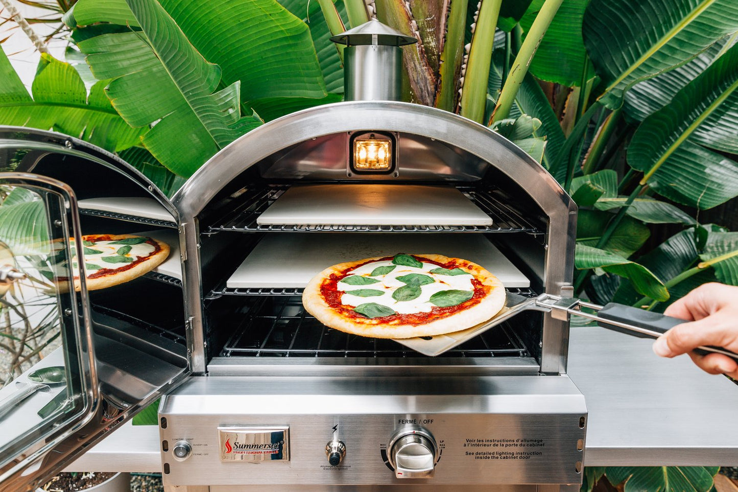 Summerset Gas Fired Freestanding Pizza Oven